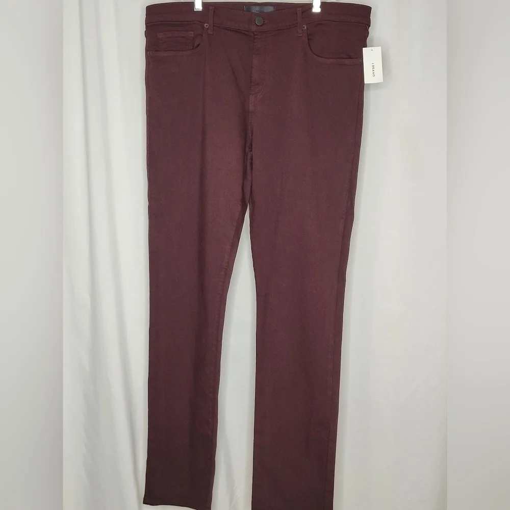 J. Brand Tyler Slim Fit Jeans - NWT - Size 38